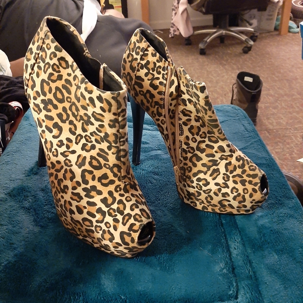 Shoes